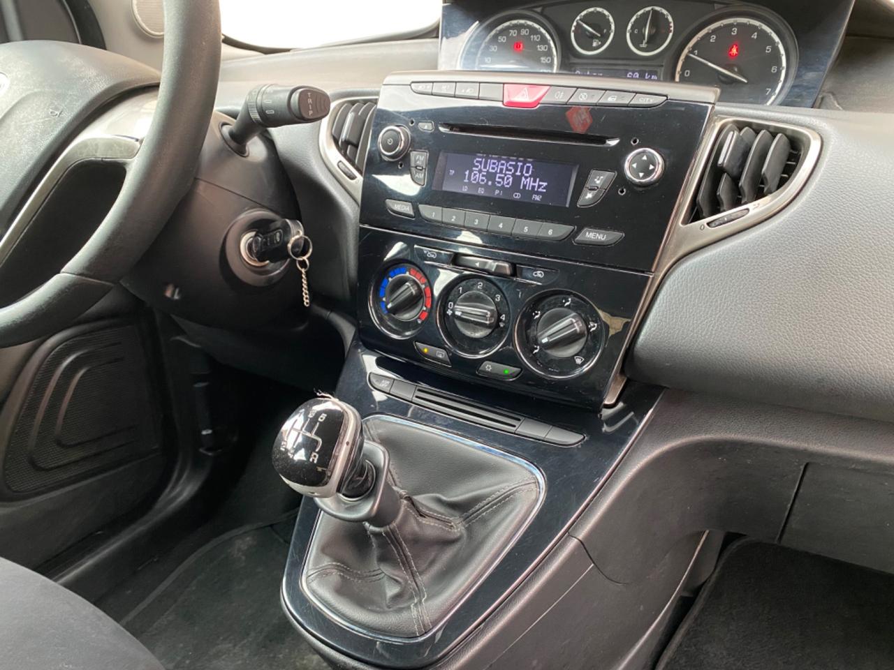 Lancia Ypsilon 1.2 Benzina