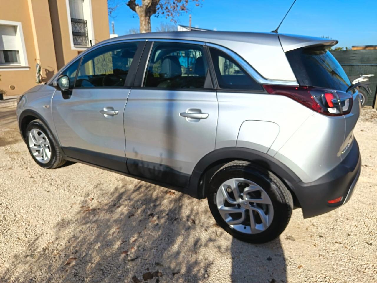 Opel Crossland X 1.2 12V