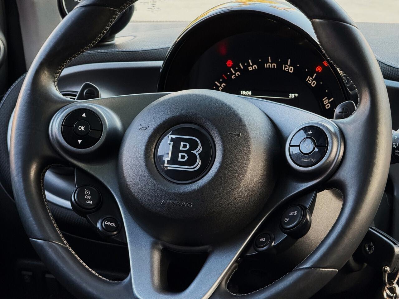 Smart forTwo 0.9 T Brabus Xclusive 109CV Twinamic