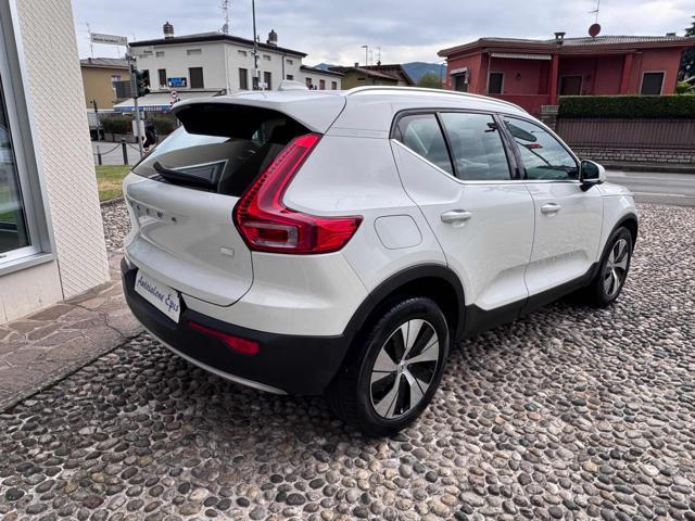 VOLVO XC40 T5 Recharge Plug-in Hybrid Inscription Expression
