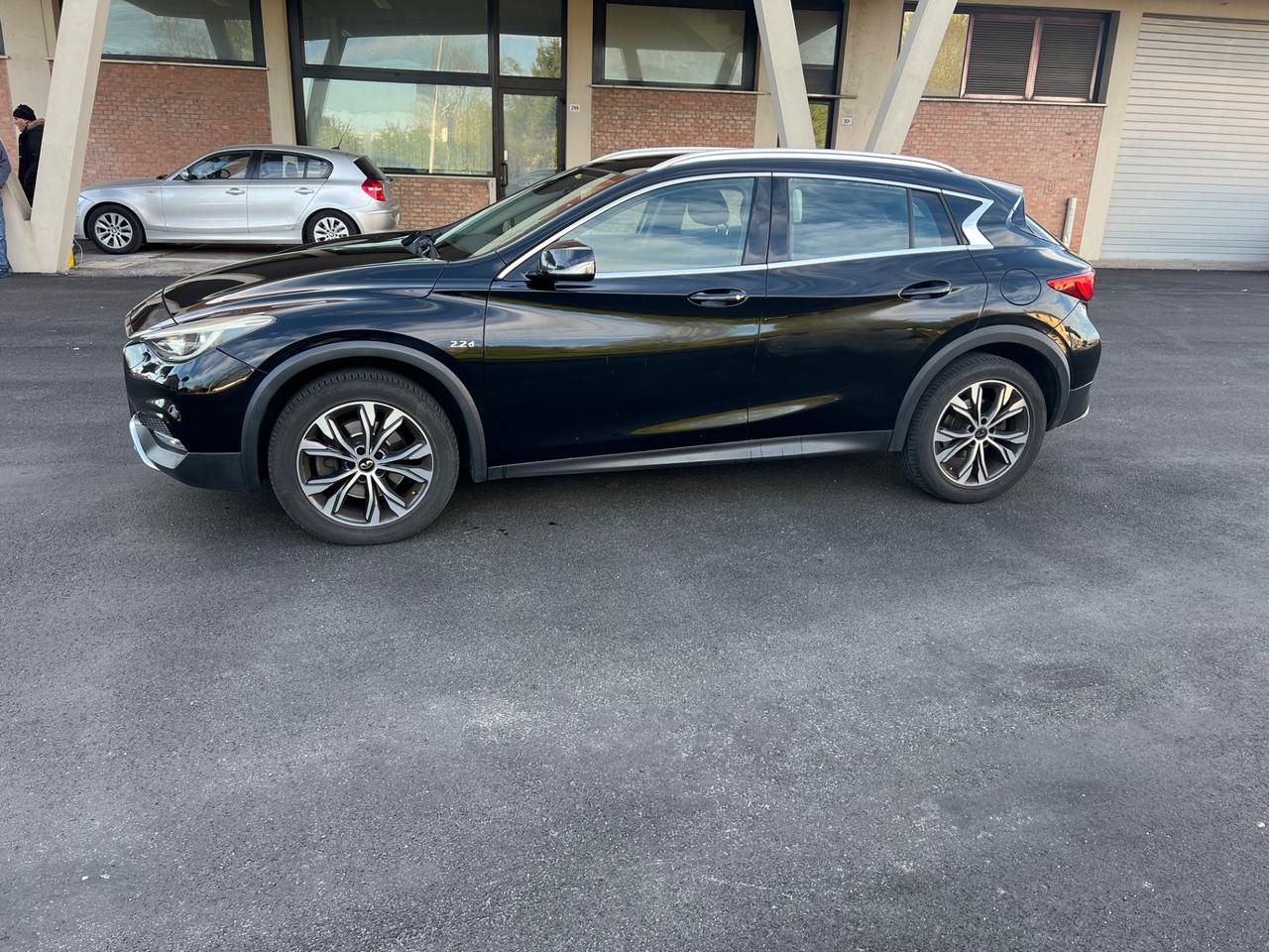 Infiniti Q30 2.2 diesel DCT AWD Premium Tech