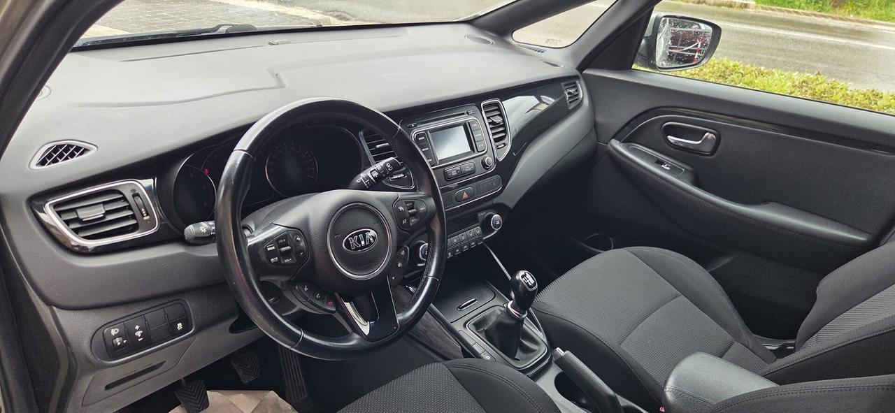 KIA CARENS 1.7 FAMILY