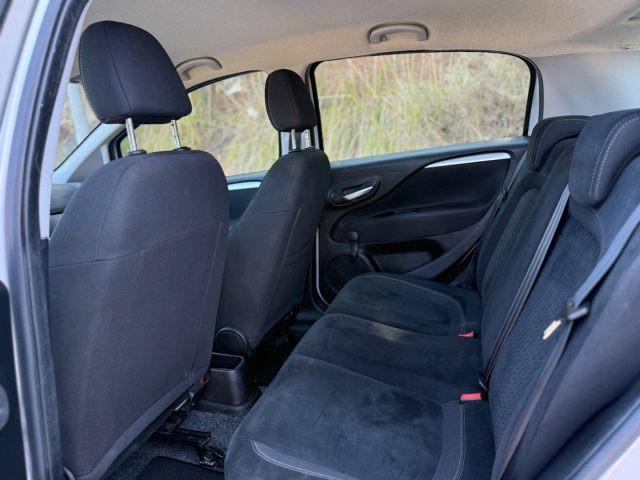 FIAT Punto Lounge 1.2 8V 5 porte GUIDABILE DAI NEOPATENTATI