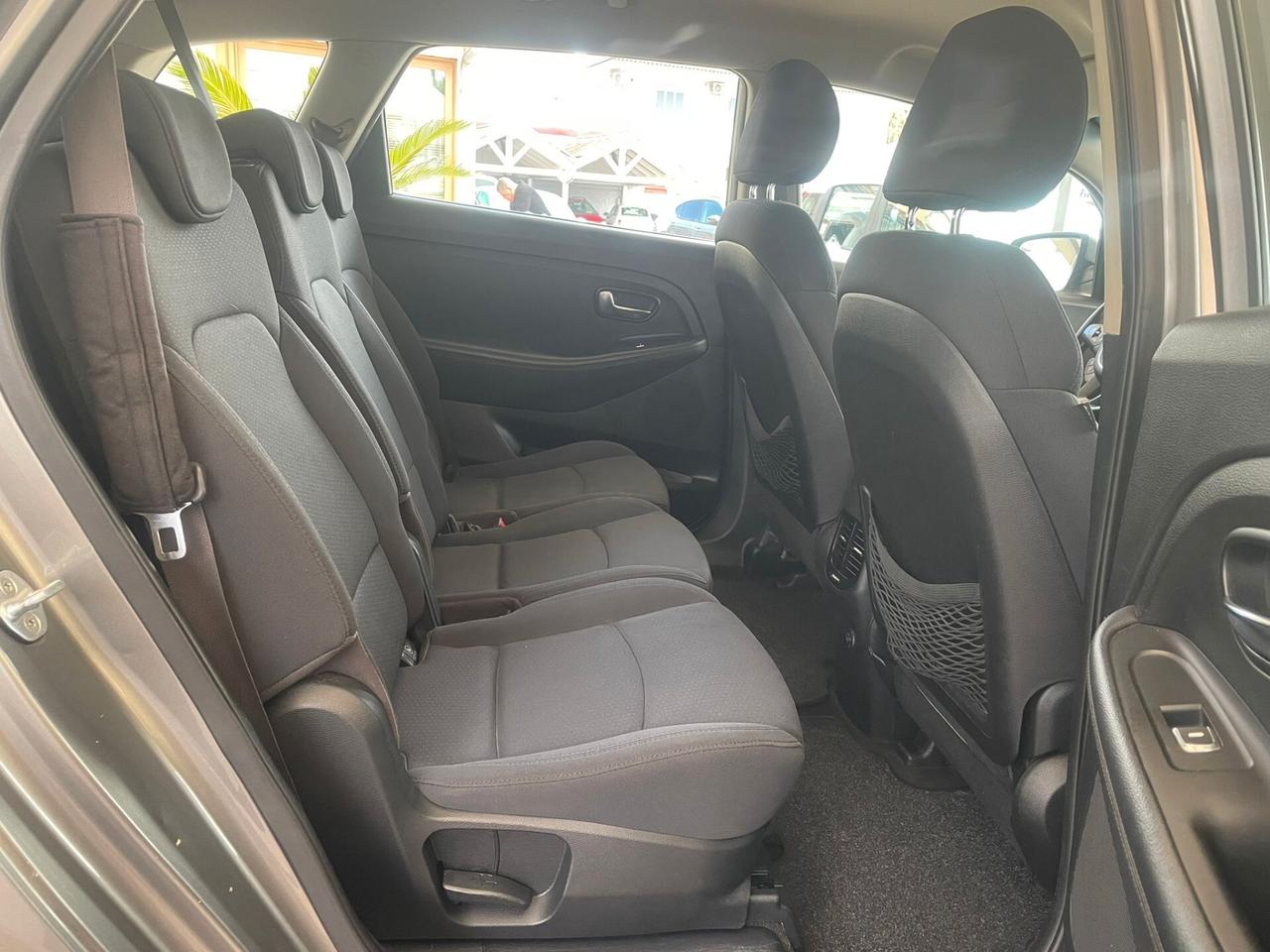 Kia Carens 1.7 CRDi 115 CV Cool
