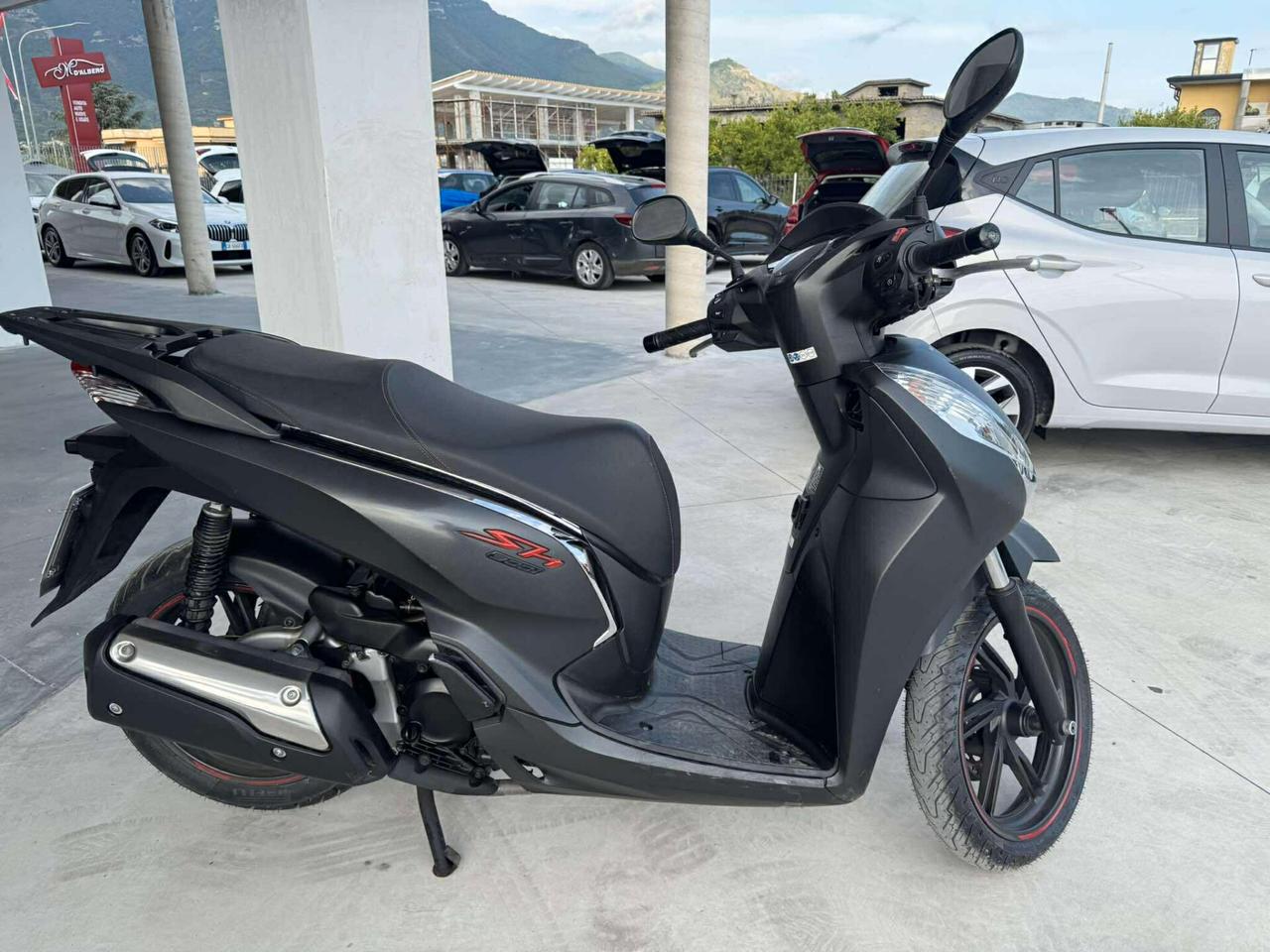 Honda SH 300 i Sport 15500 KM UNIPRO-2020