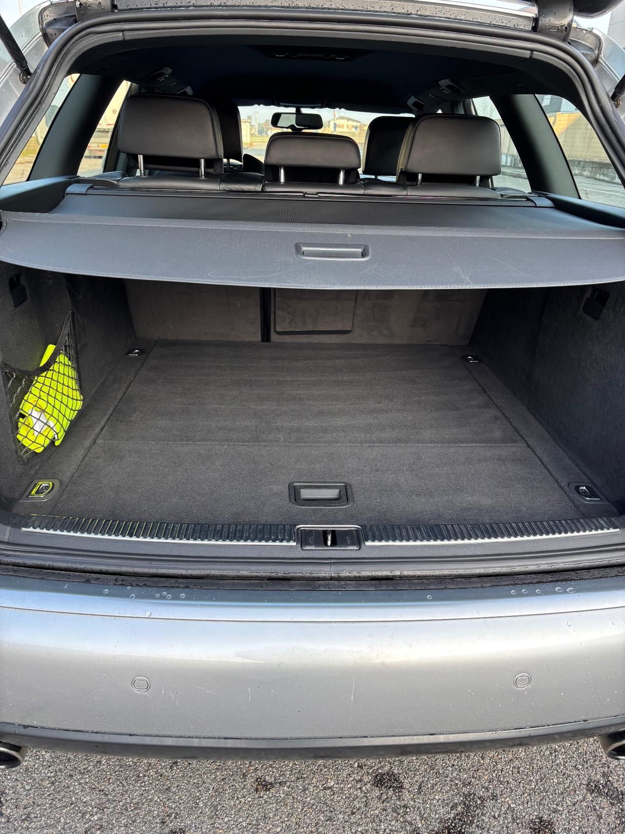 Audi S4 4.2 V8 344CV