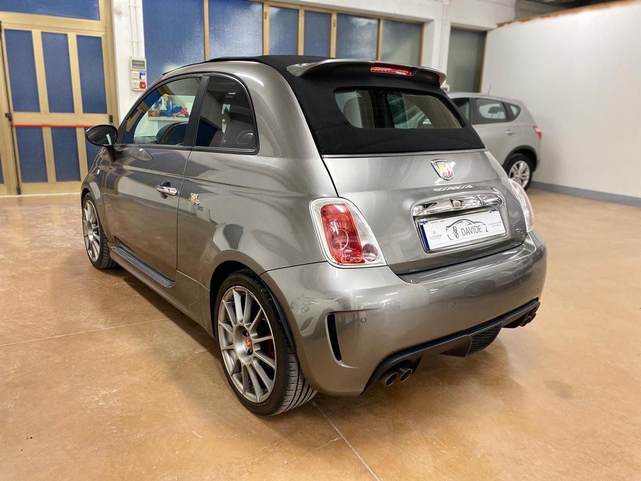 Abarth 500 C 1.4 Turbo T-Jet MTA essesse