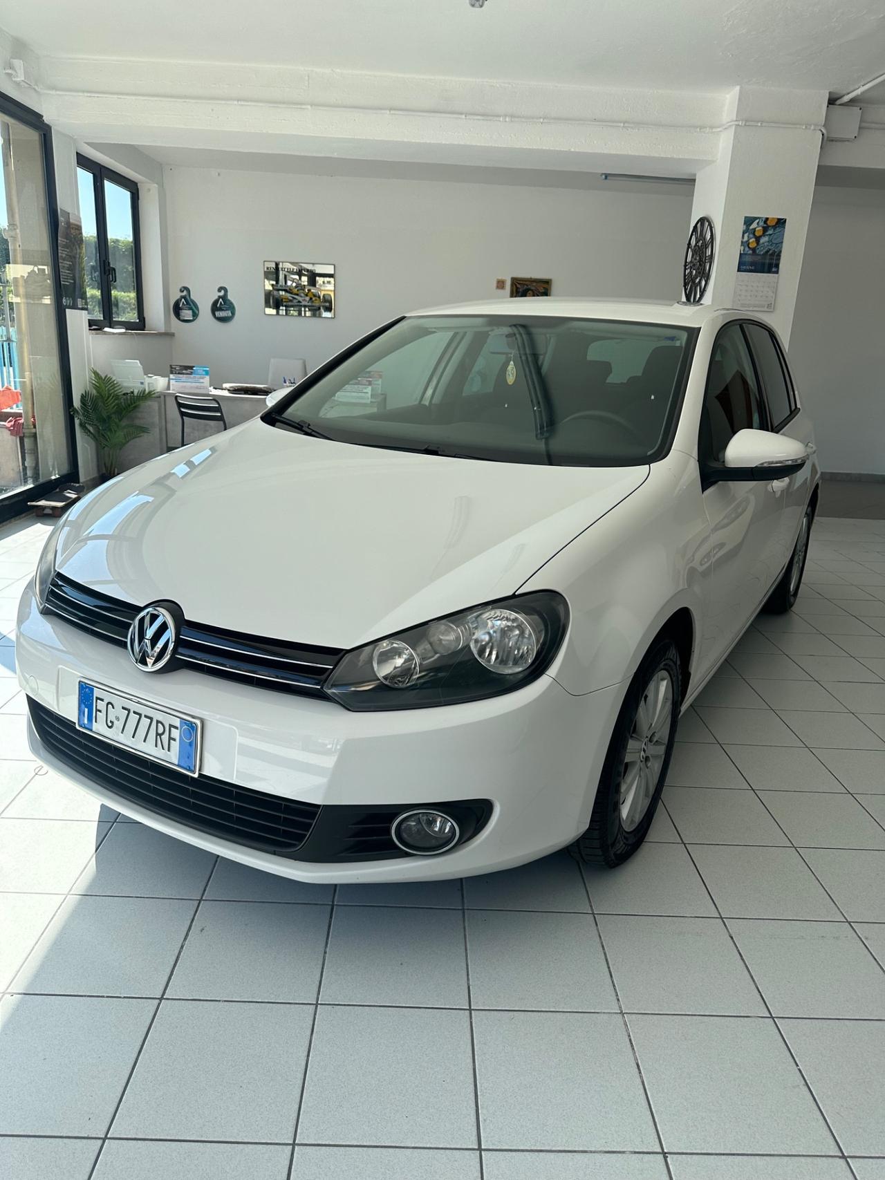 Volkswagen Golf 1.6 TDI DPF 5p. Highline