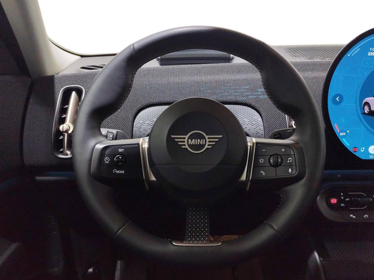 MINI Countryman D 48V "Pacchetto M" Classic