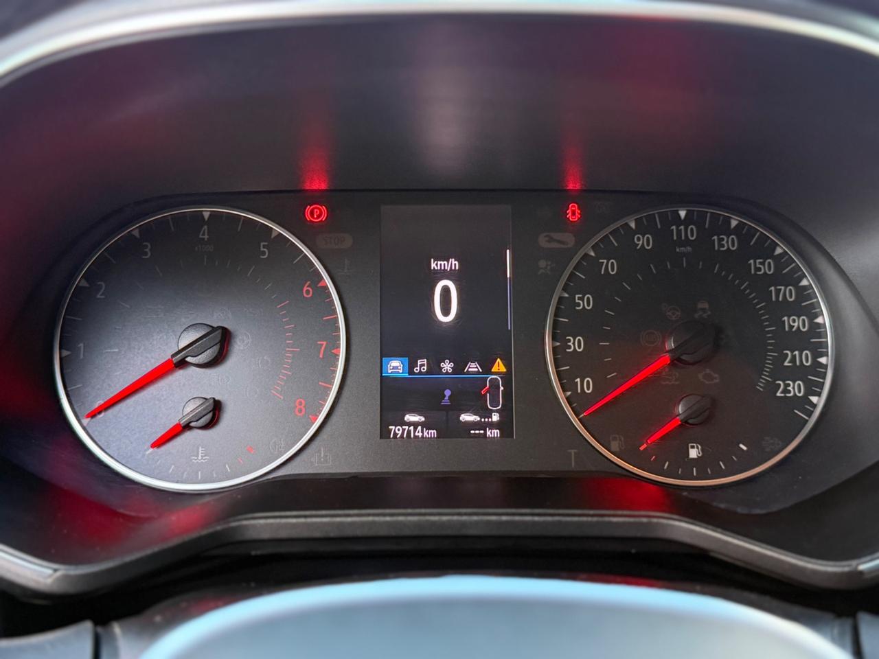 Renault Clio TCe 100 CV 5 porte Intens