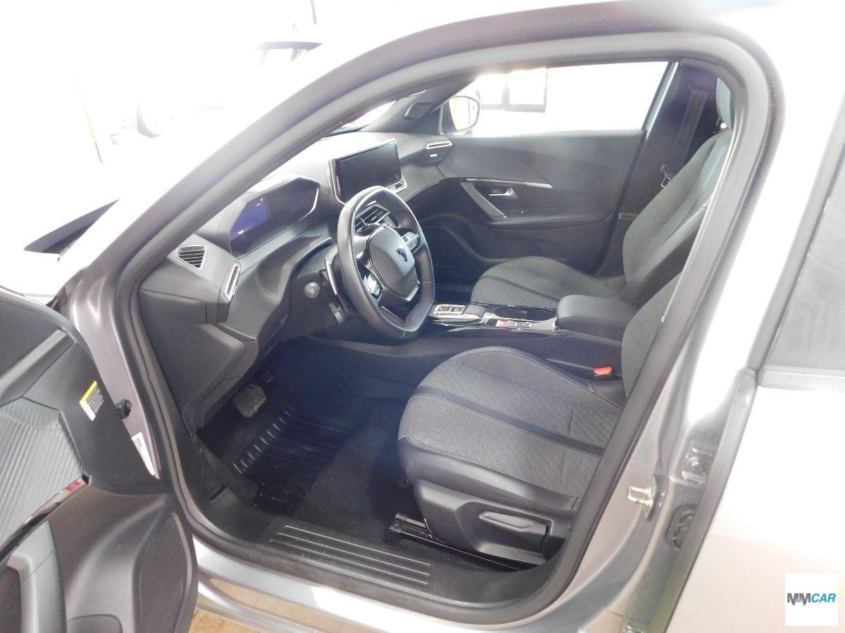 PEUGEOT - 2008 - PureTech 130 S&S EAT8 Allure