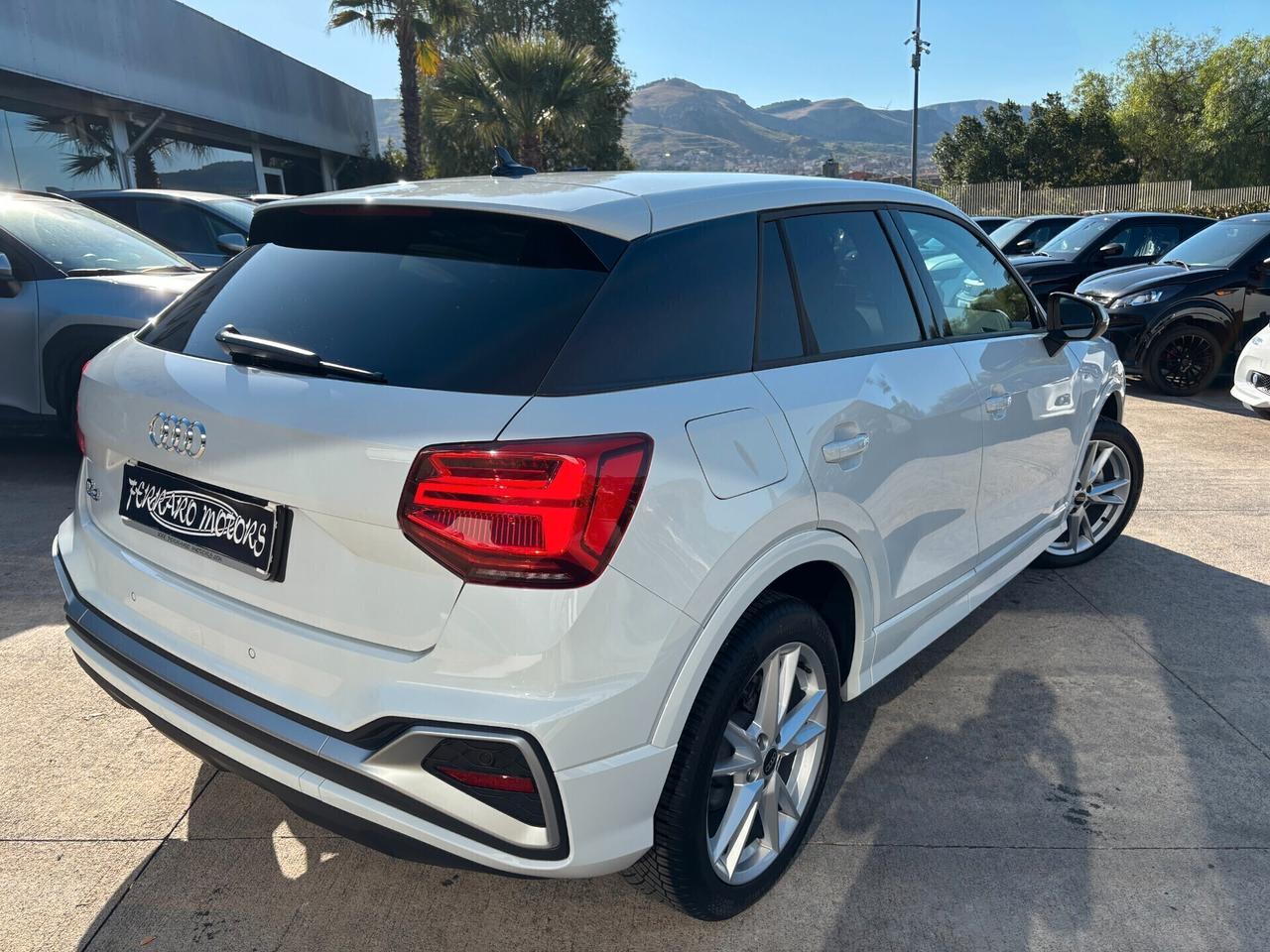 Audi Q2 35 TDI Business Tua a solo 330 Euro al mese IVA ESPOSTA