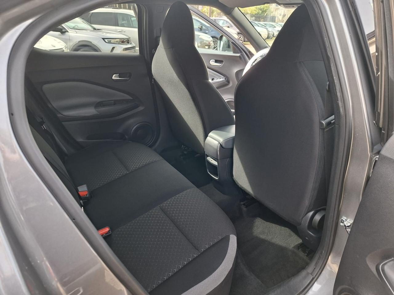 Nissan Juke 1.0 DIG-T 114 CV DCT N-Connecta