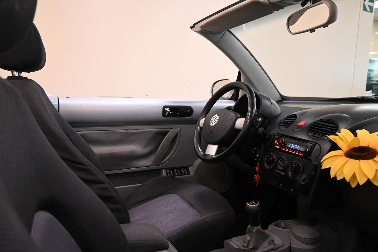 VOLKSWAGEN New Beetle 1.9 TDI 101CV Cabrio