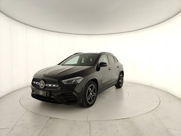 Mercedes-Benz GLA 180 d