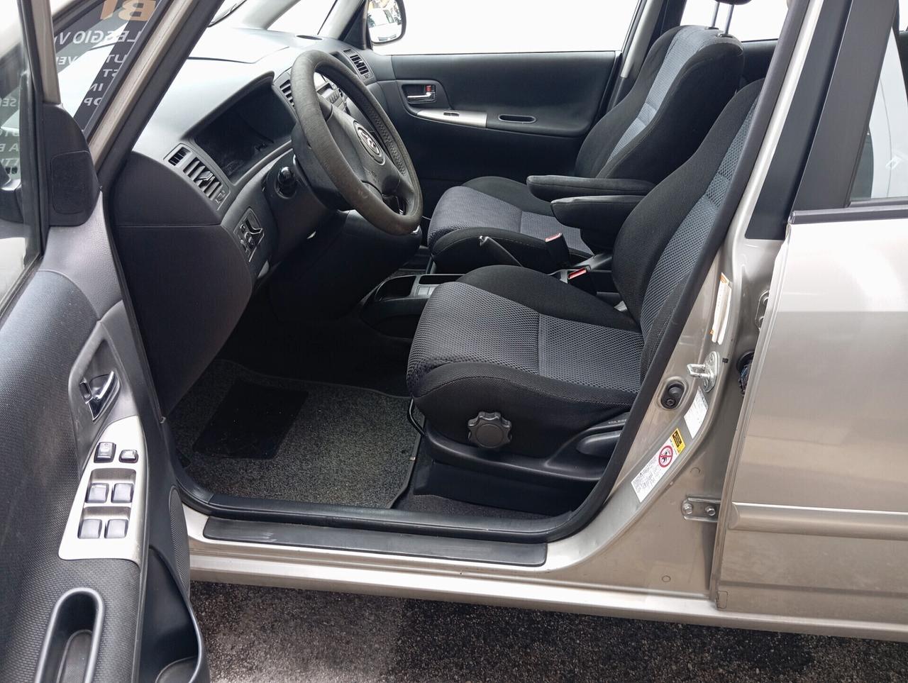 Toyota Corolla 2.0 Tdi D-4D cat 5 porte