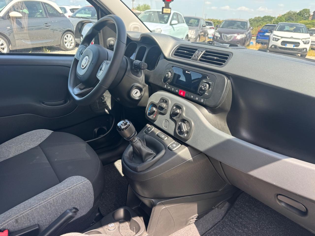 Fiat Panda 1.0 Hybrid City Cross SENZA VINCOLI DI FINANZIAMENTO