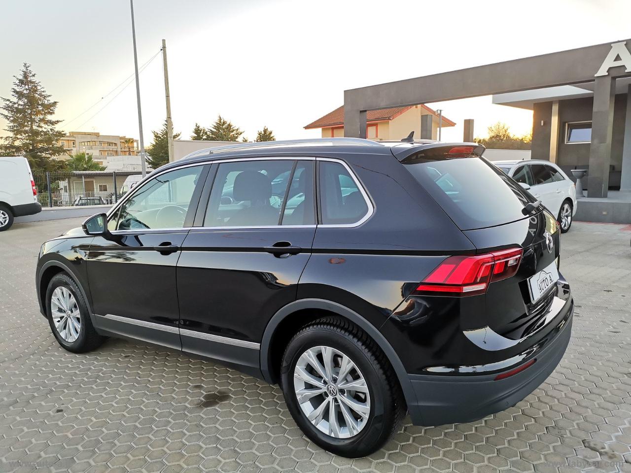 VOLKSWAGEN Tiguan 1.6 TDI Business BMT