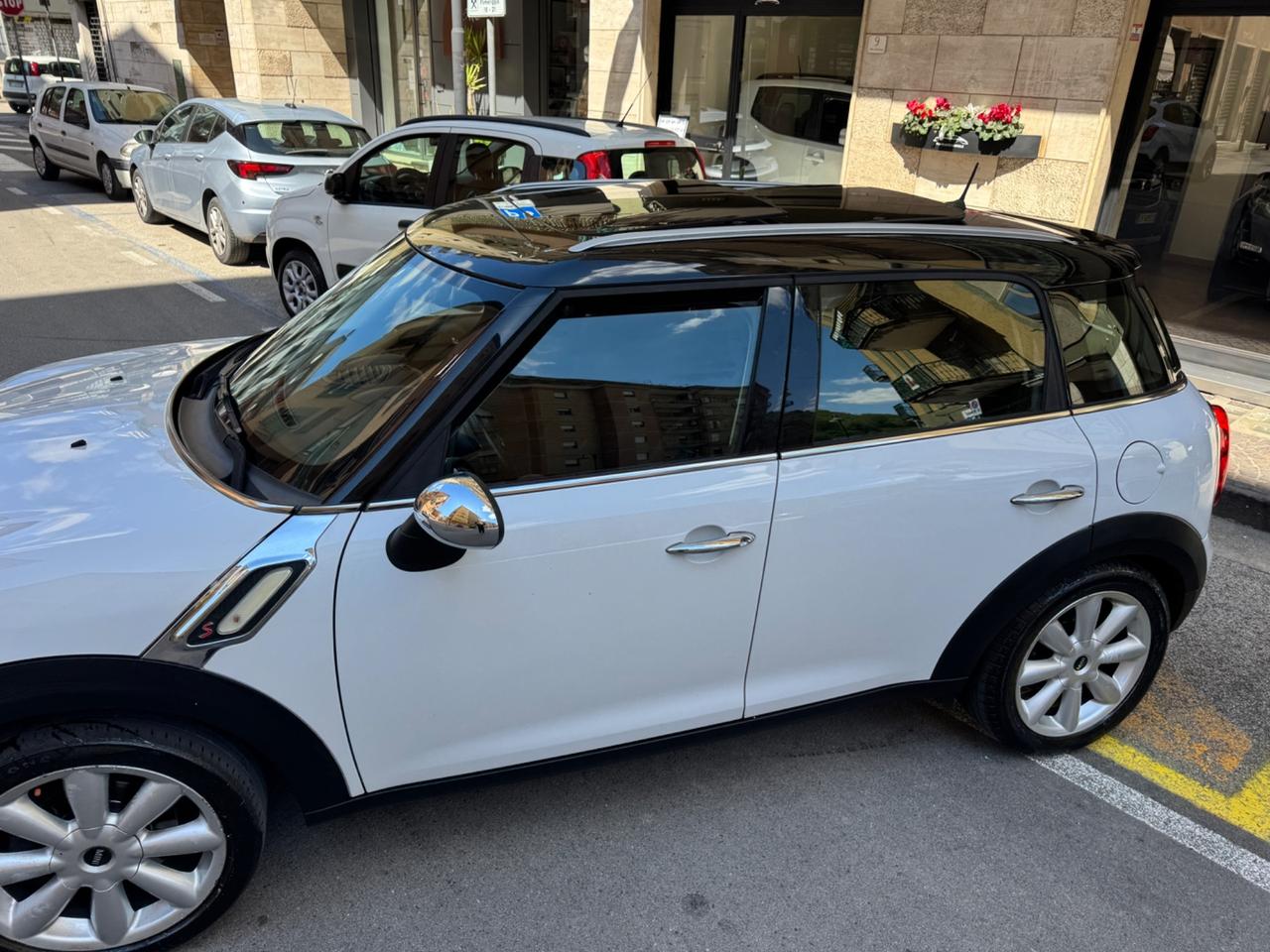 Mini Cooper SD Countryman 2.0 D 143cv Automatica