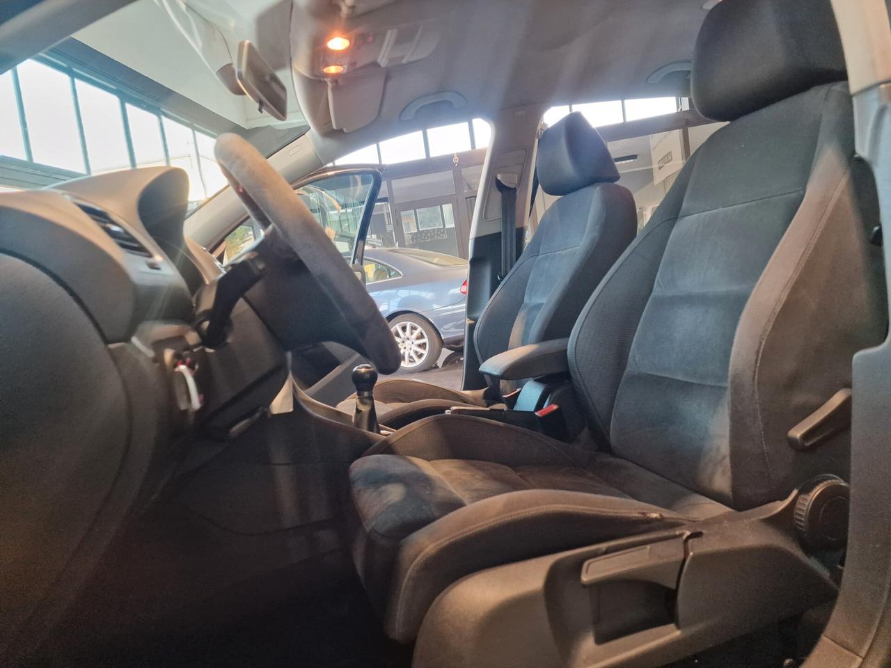 Volkswagen Golf 1.6 5p. Highline BiFuel