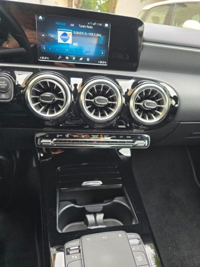 MERCEDES-BENZ A 180 Automatic Sport