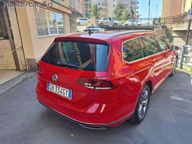 VOLKSWAGEN Passat Variant Passat VIII Variant 2.0 tdi Executive 150cv dsg -