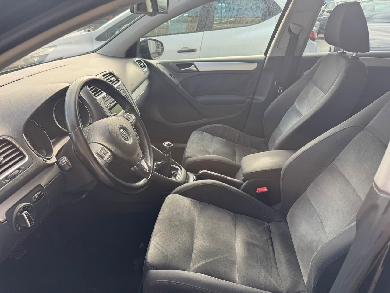 Volkswagen Golf 1.6 TDI DPF 5p. Highline