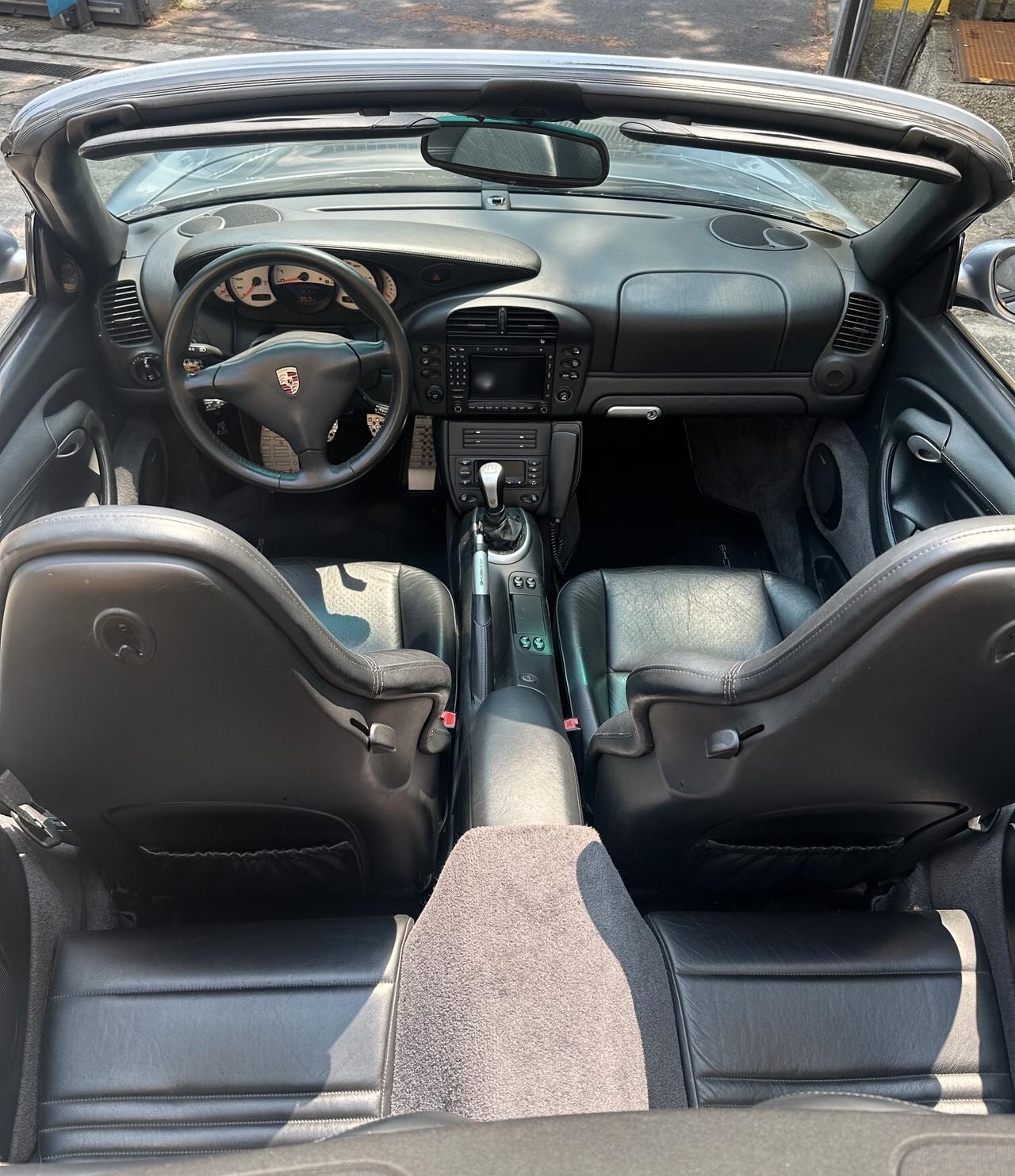 PORSCHE 996 911 Carrera 4 cabrio, iscritta ASI