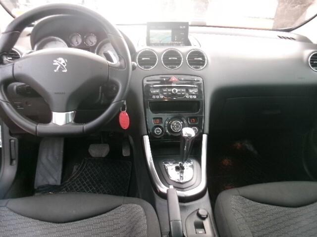 Peugeot 308 1.6 8V e-HDi 112CV Stop&Start robotiz. SW Allure