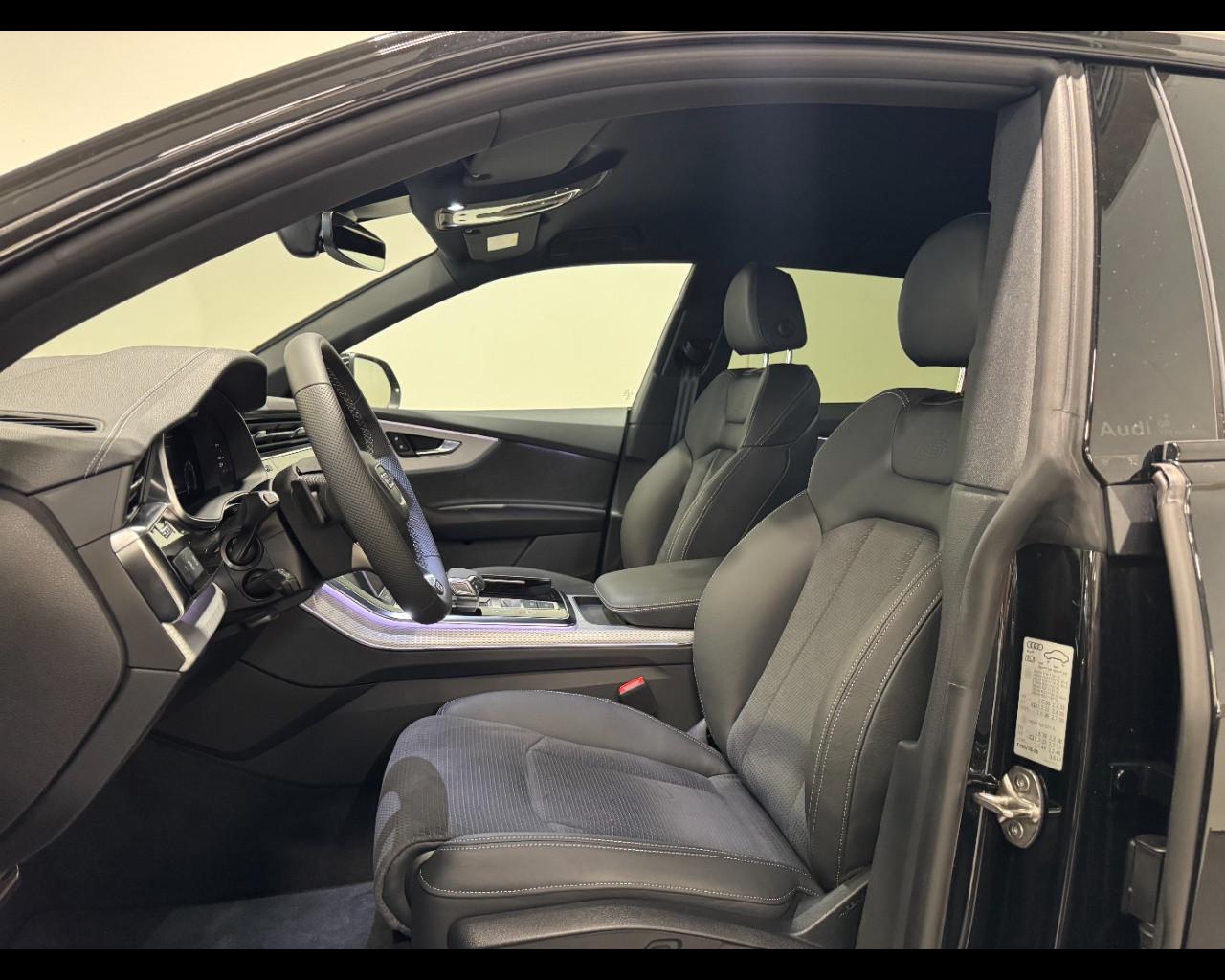 AUDI Q8 50 TDI MHEV QUATTRO S-TRONIC S LINE