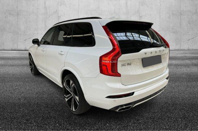 VOLVO XC90 B5 (d) AWD Geartronic R-design