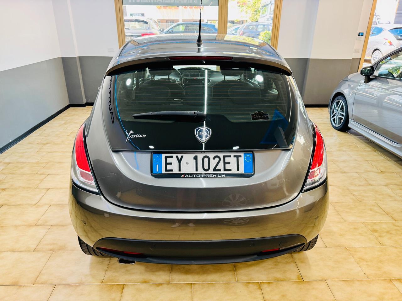 Lancia Ypsilon 1.2 BENZ/GPL 69 CV 5 porte