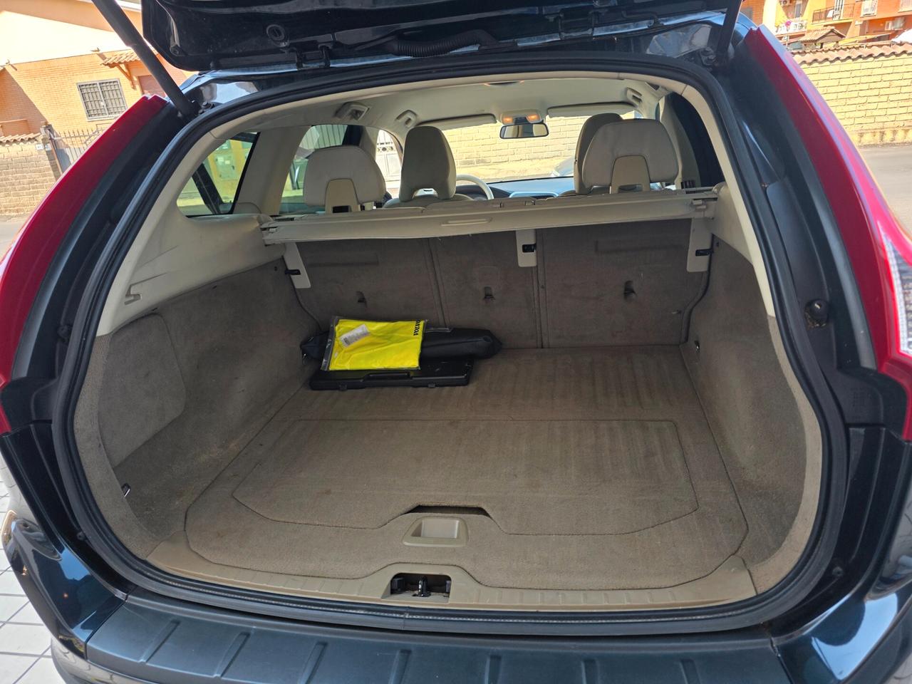 Volvo XC 60 XC60 DRIVe Momentum