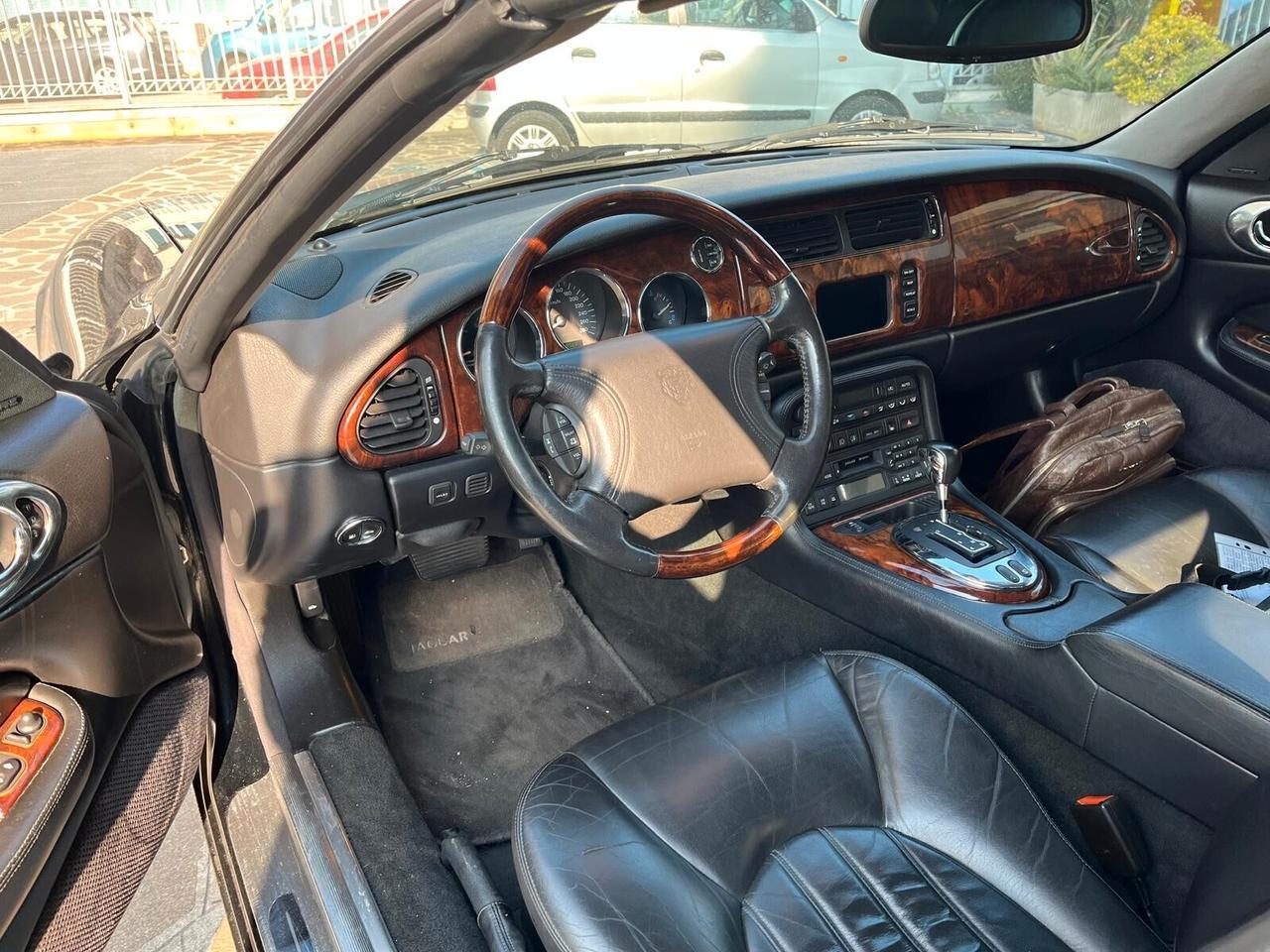 Jaguar XK XKR 4.0 Cabrio imm. 2000