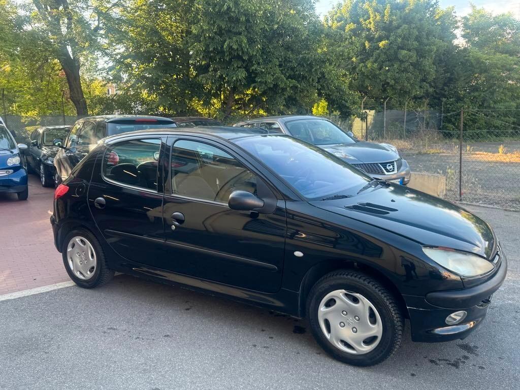 Peugeot 206 1.4 5p. GPL
