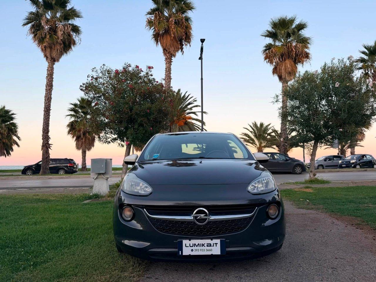 OPEL ADAM ROCKS
