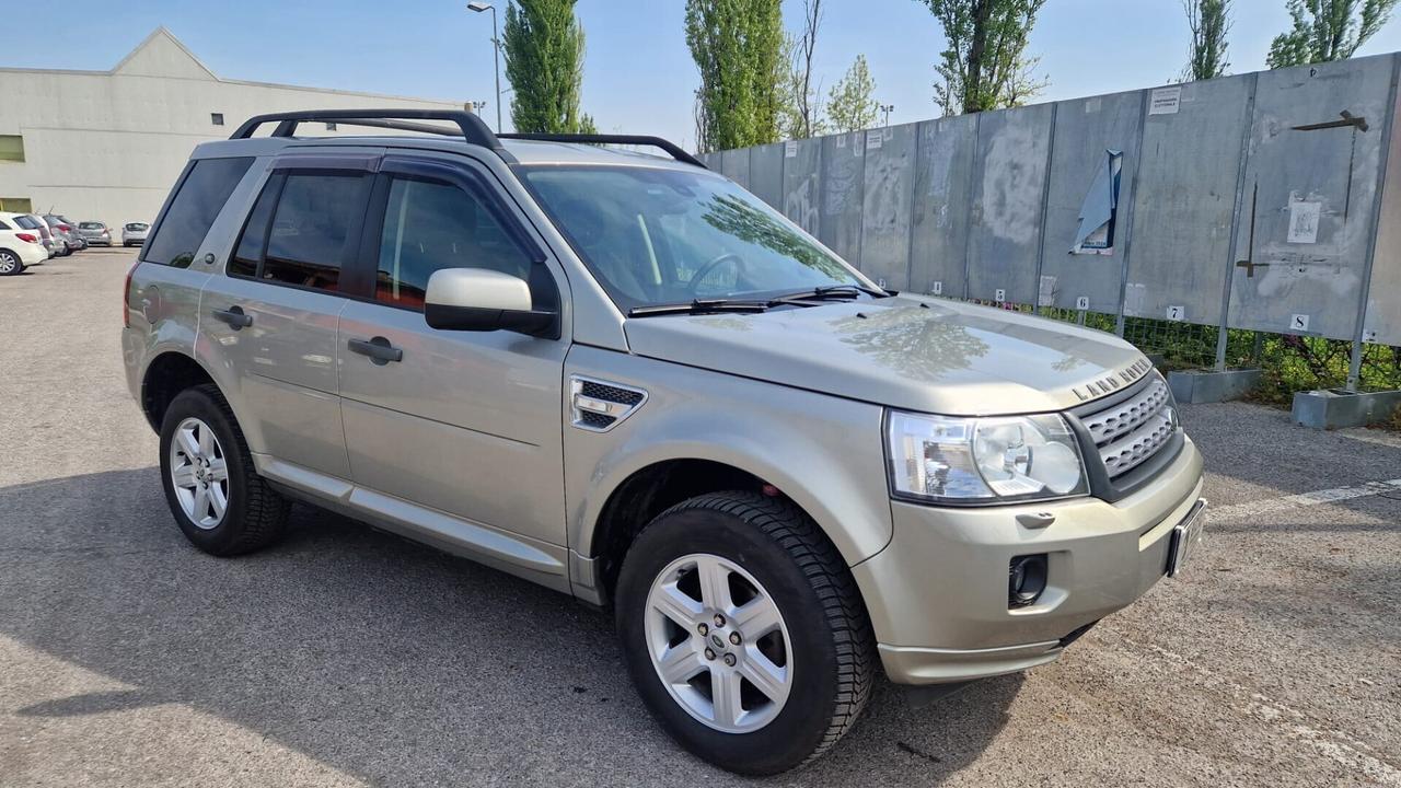 Land Rover Freelander 2.2 TD4 S.W. S