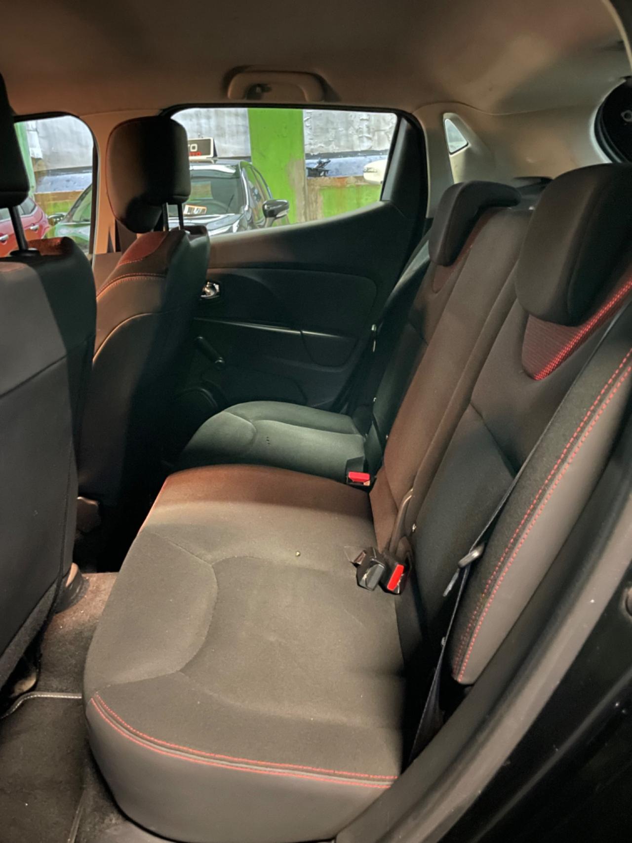 Renault Clio 1.2 Neopatentati Euro 5 Sensori Park