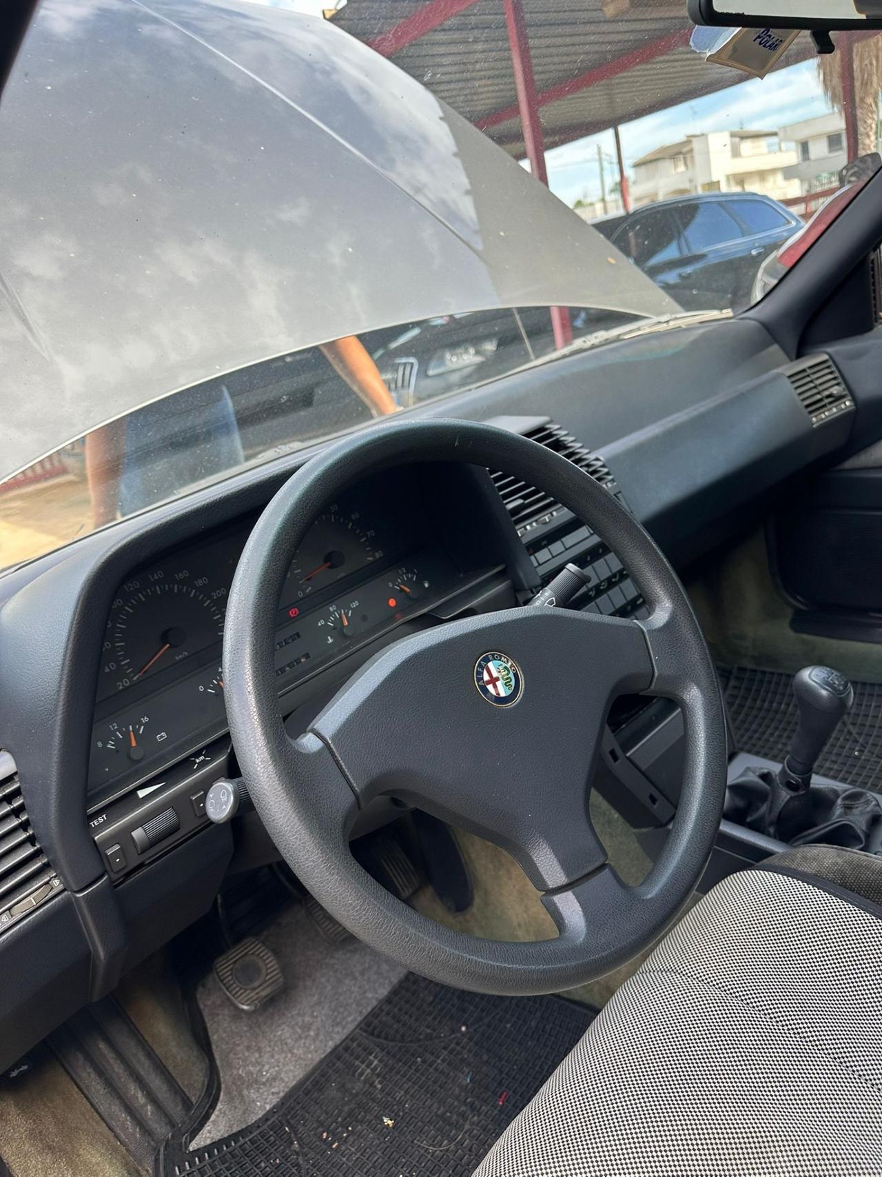 Alfa Romeo 164 2.0i Twin Spark cat Super