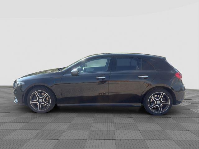 MERCEDES-BENZ A 250 A 250 e EQ-POWER Automatic PREMIUM