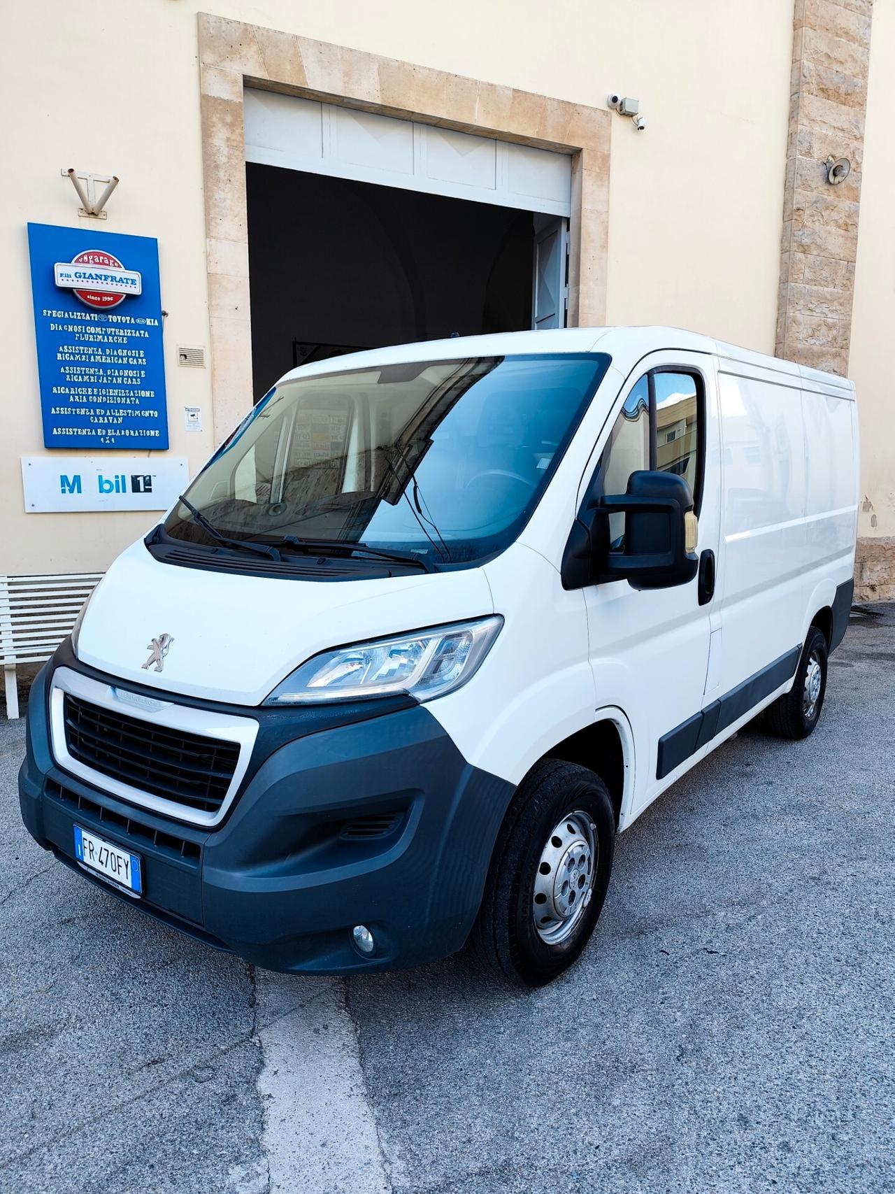 Peugeot Boxer 330 2.0 BlueHDi PC-TN Furgone