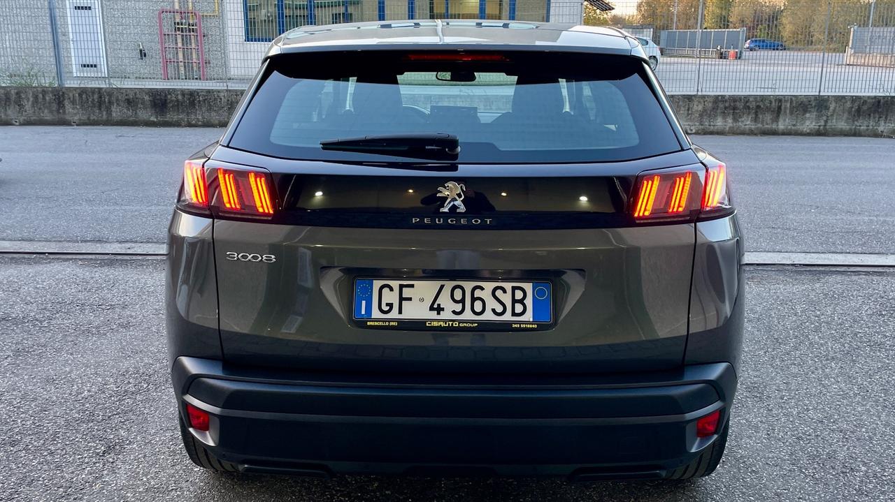 PEUGEOT 3008 1.5 ALLURE BLUEHDI 131CV - FULL LED, VIRTUAL COCKPIT, NEOPATENTATI
