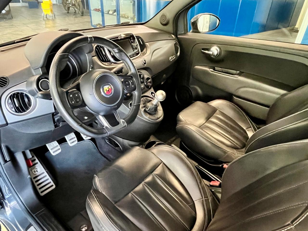 Abarth 595 1.4 Turbo T-Jet 165 CV Turismo