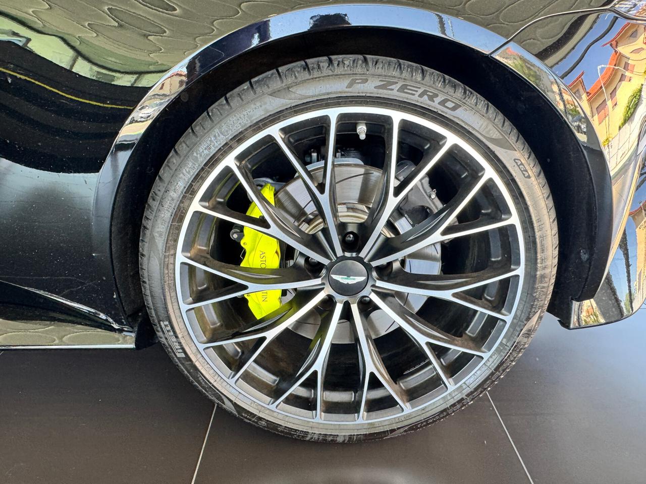 Aston Martin Vantage F1 Edition Roadster