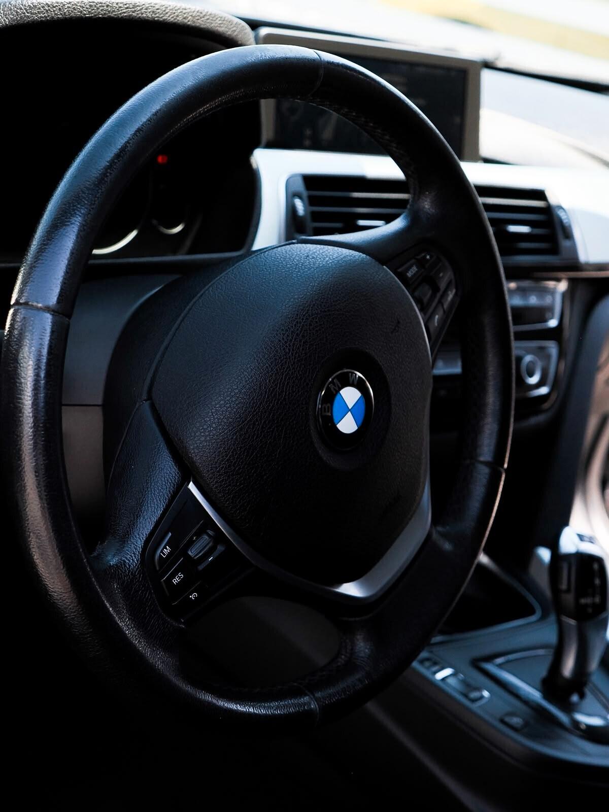 Bmw 318D TOURING BUSINESS ADVANTAGE