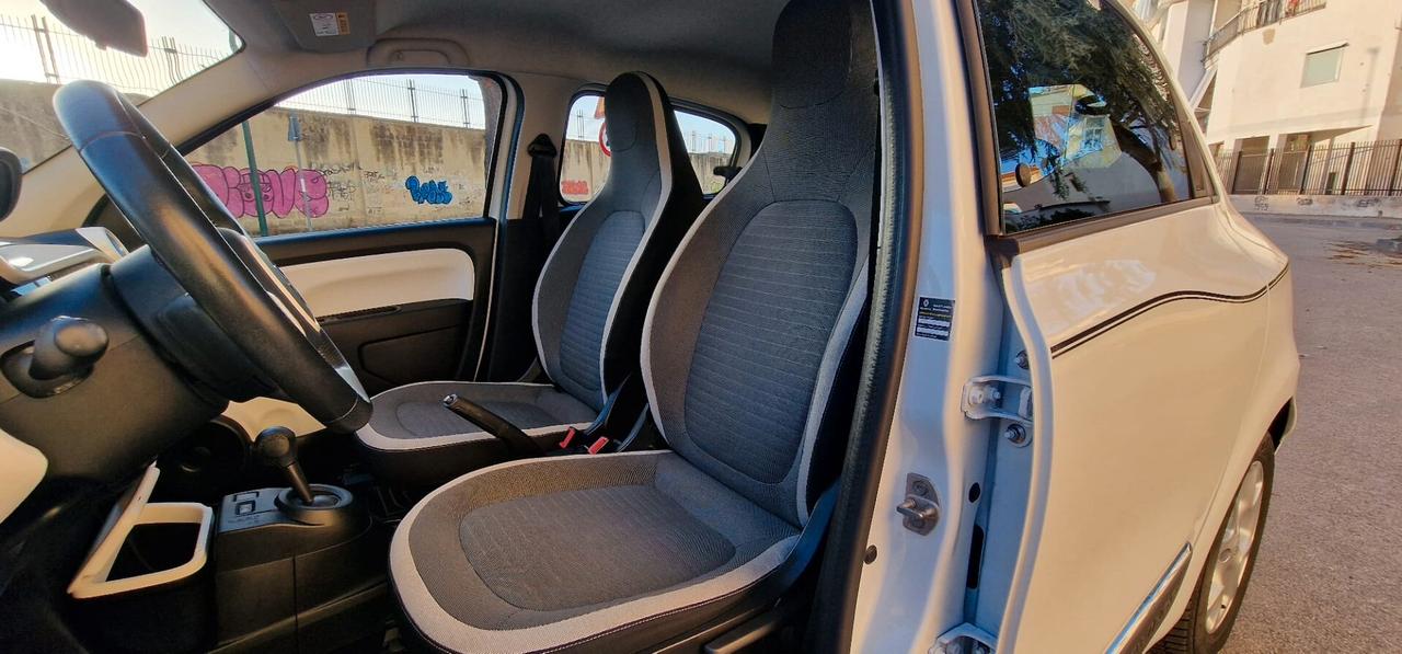 Renault Twingo SCe EDC Intens