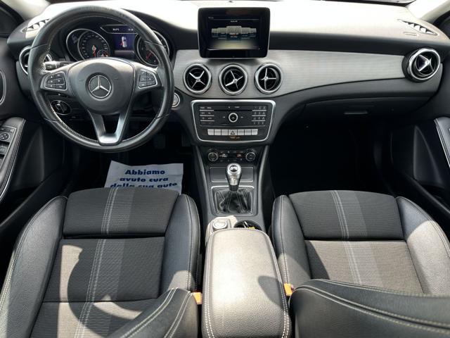 MERCEDES-BENZ GLA 180 d Business