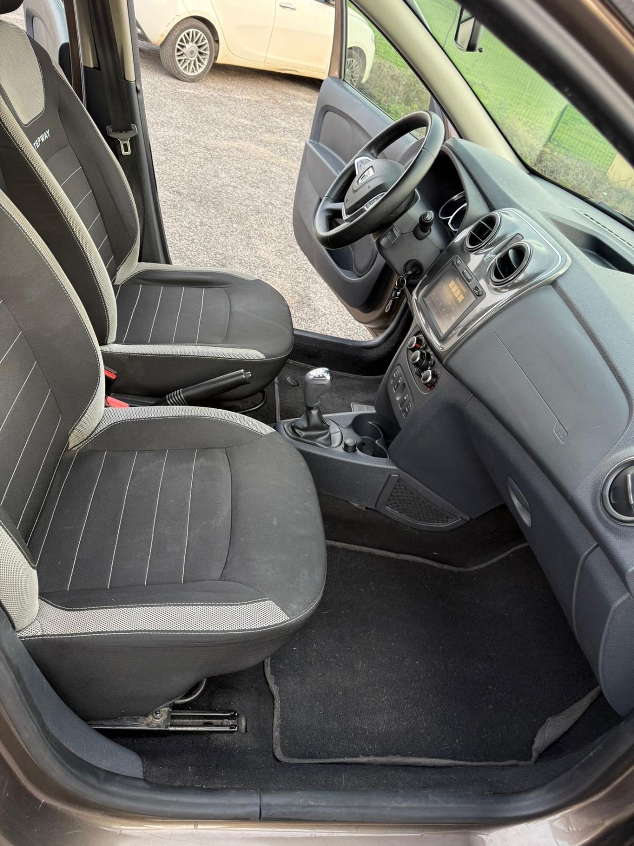 Dacia Sandero 1.5 dCi 8V 90CV Start&Stop Serie Speciale Wow