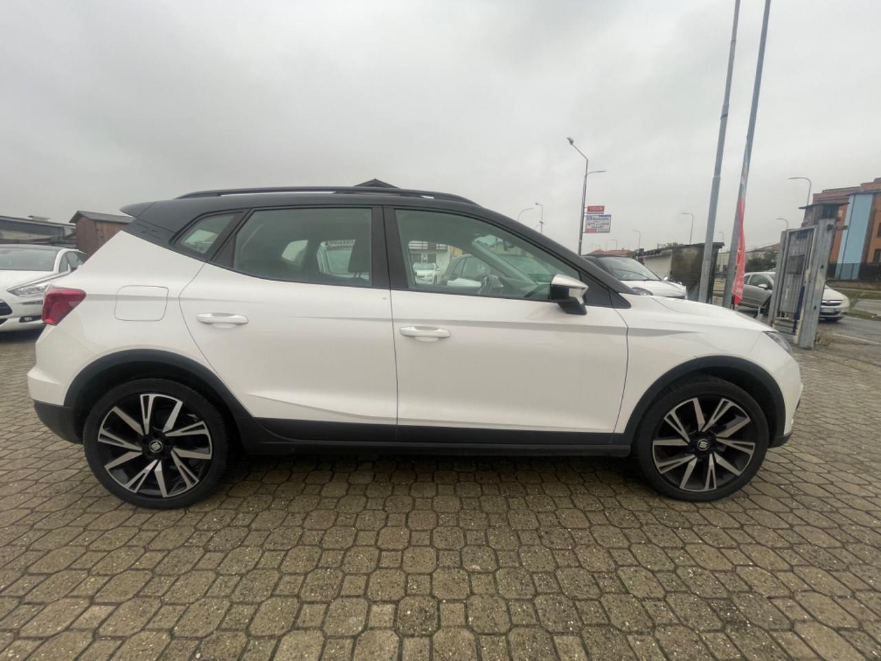 Seat Arona 1.0 TGI Black Edition