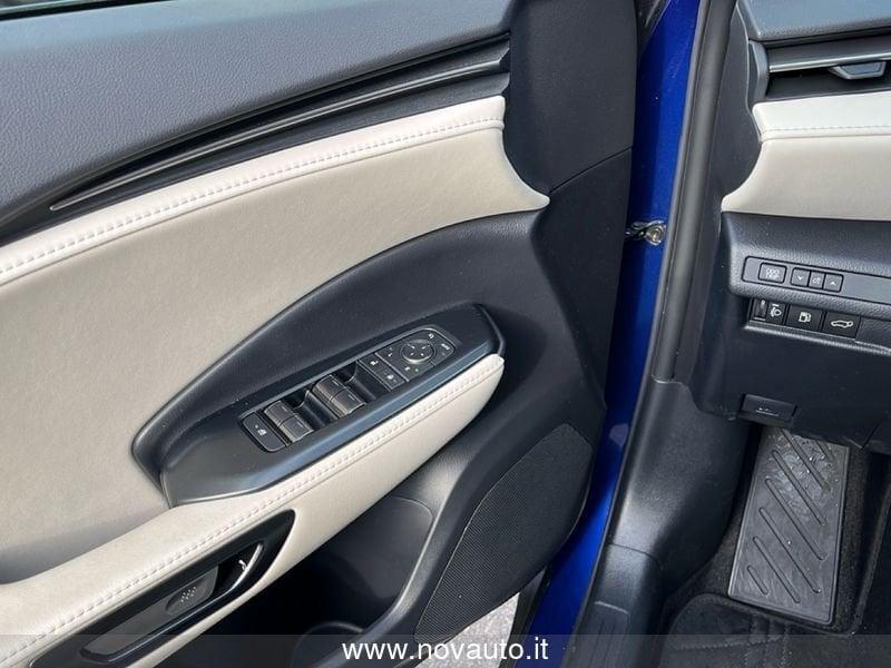 Lexus LBX LBX Hybrid Elegant